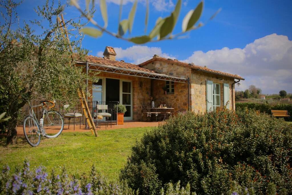 Osteria Delle Noci La Casina Della Quercia, Your Tuscan Oak Tree House מראה חיצוני תמונה